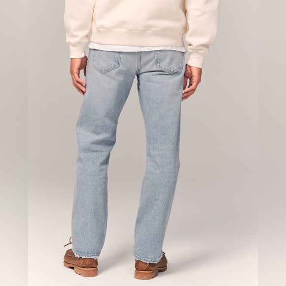 Abercrombie & Fitch • 90’s Vintage Straight Jeans - Picture 2 of 10